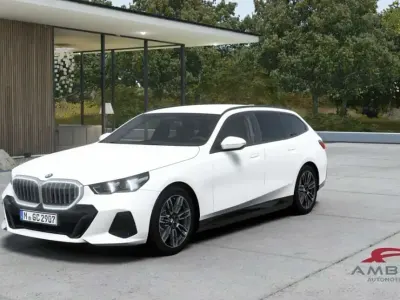 Nouvelle BMW 520 M Sport 197 ch (144 kW) 2026 Blanc Break