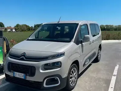 Usata Citroën e-Berlingo 110 CV (80 kW) 2021 Grigio Monovolume