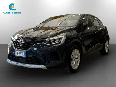Usata Renault Captur Zen 101 CV (74 kW) 2021 Blu marine SUV