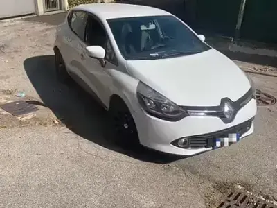 Usata Renault Clio IV 75 CV (55 kW) 2013 Bianco Berlina