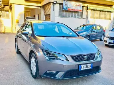 Usata Seat Leon Style 110 CV (80 kW) 2016 Berlina