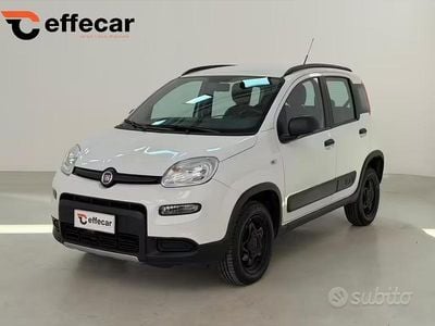 Occasion Fiat Panda 4x4 S 84 ch (61 kW) 2019 Blanc Citadine