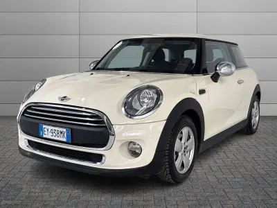 Usata Mini One D 95 CV (69 kW) 2015 Beige Utilitaria
