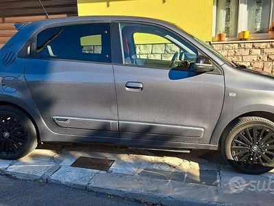 Usata Renault Twingo Urban Night 60 kW (82 CV) 2022 Utilitaria