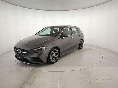 Nuova Mercedes B180 116 CV (85 kW) 2025 Grigio Monovolume