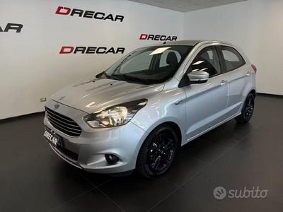 Usata Ford Ka 71 CV (52 kW) 2017 Grigio Berlina