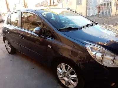 Usata Opel Corsa 75 CV (55 kW) 2008 Argento Utilitaria
