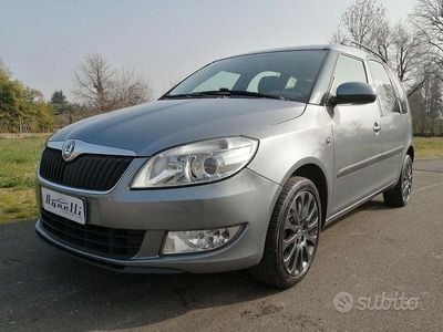 Usata Skoda Roomster Ambition 86 CV (63 kW) 2012 Grigio Monovolume