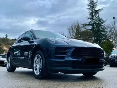 Usata Porsche Macan 245 CV (180 kW) 2019 Blu SUV