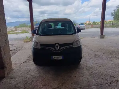 Usata Renault Kangoo 90 CV (66 kW) 2018 Bianco Monovolume