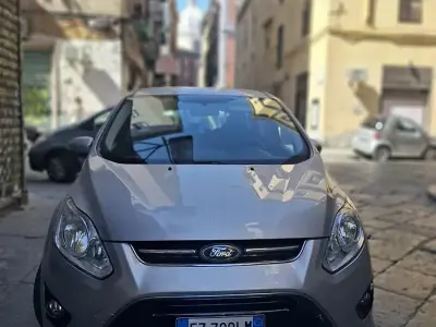 Begagnad Ford C-MAX Titanium 115 HK (84 kW) 2015 Grå Minibuss