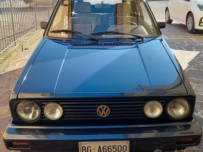 Begagnad VW Golf Cabriolet 1991 Blå Cab