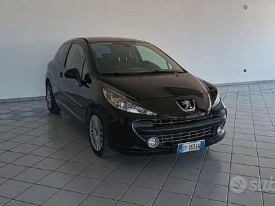 Gebraucht Peugeot 207 Sport 90 PS (66 kW) 2009 Schwarz Limousine