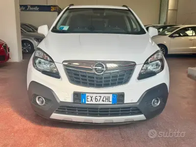 Usata Opel Mokka 140 CV (102 kW) 2014 Bianco SUV