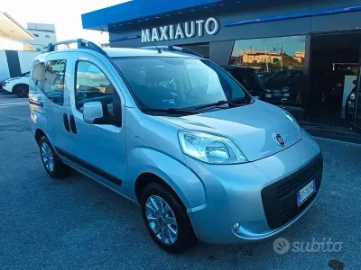 Usata Fiat Qubo Trekking 70 CV (51 kW) 2015 Grigio Monovolume