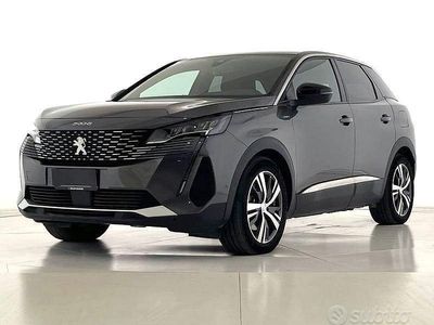 Usata Peugeot 3008 Allure 300 CV (220 kW) 2023 Grigio SUV