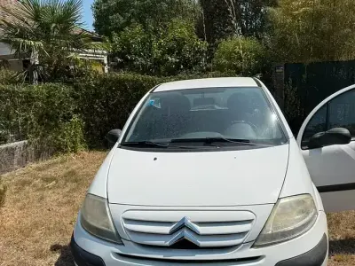 Usata Citroën C3 60 CV (44 kW) 2007 Bianco Berlina