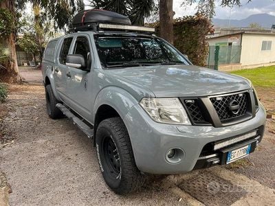 Grigio Usata 2012 Nissan Navarra SUV | 22.000 €