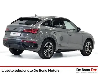 Usata Audi Q5 Sportback S-Line 204 CV (150 kW) 2022 Grigio SUV