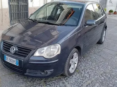 Usata VW Polo 75 CV (55 kW) 2006 Grigio Utilitaria