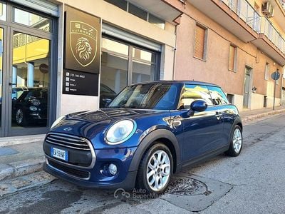 Usata Mini Cooper D Hype 95 CV (69 kW) 2014 Blu Utilitaria