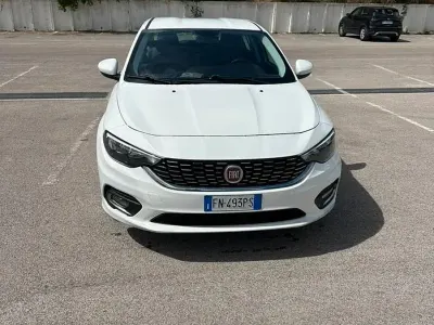 Usata Fiat Tipo 95 CV (69 kW) 2018 Bianco Berlina