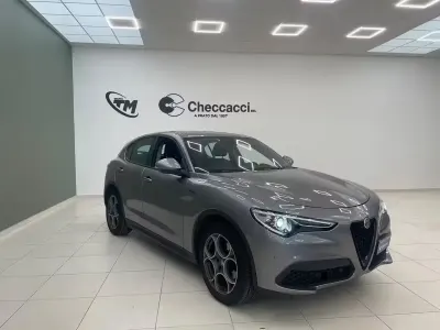 Usata Alfa Romeo Stelvio Executive 190 CV (139 kW) 2021 Grigio SUV