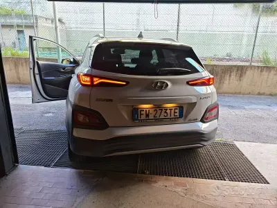 Usata Hyundai Kona 27 kW (38 CV) 2019 SUV