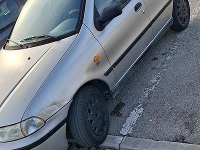 Usata Fiat Palio 2000 Grigio Utilitaria