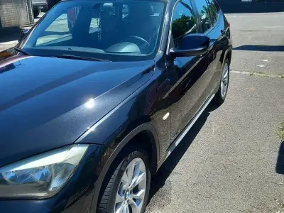 Usata BMW X1 143 CV (105 kW) 2011 Nero SUV