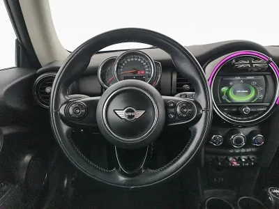 Usata Mini ONE 75 CV (55 kW) 2017 Melting silver Utilitaria