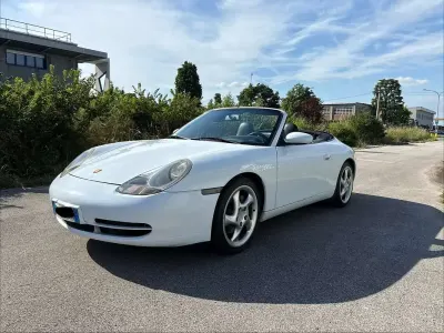 Usata Porsche 996 300 CV (220 kW) 1998 Bianco Cabrio