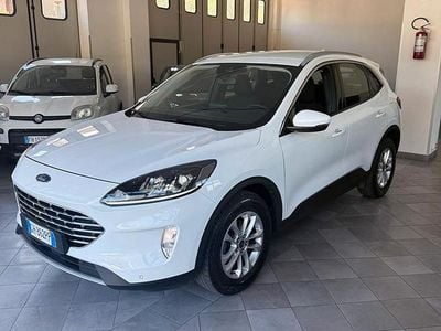 Usata Ford Kuga Business Edition 120 CV (88 kW) 2021 Bianco SUV
