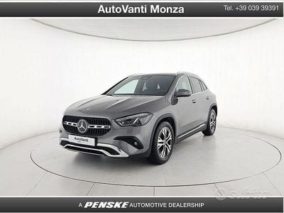 Giallo Usata 2023 Mercedes GLA200 Advanced SUV | 32.890 € (Ottimo prezzo)