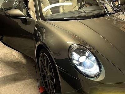 Usata Porsche 992 450 CV (330 kW) 2022 Verde Cabrio