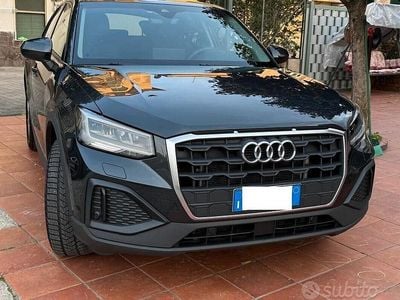Usata Audi Q2 Business 150 CV (110 kW) 2024 Grigio SUV