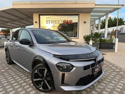 Usata Lancia Ypsilon 110 CV (80 kW) 2025 Grigio Utilitaria