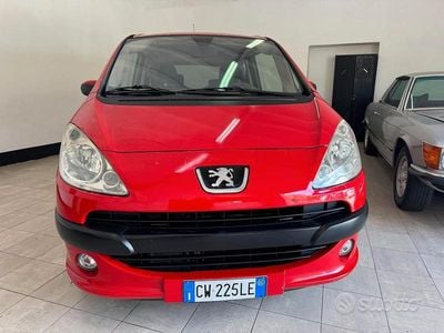 Peugeot 1007