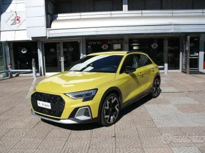 Usata Audi A3 150 CV (110 kW) 2025 Giallo Berlina