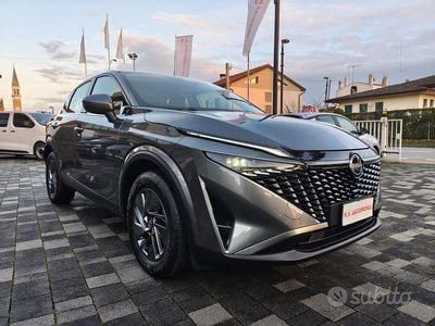 Usata Nissan Qashqai Acenta 140 CV (102 kW) 2025 Grigio SUV