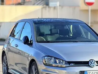 Usata VW Golf VII R-line 150 CV (110 kW) 2016 Berlina