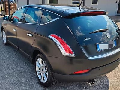 Usata Lancia Delta Platinum 120 CV (88 kW) 2011 Nero Utilitaria