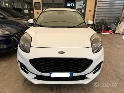 Usata Ford Puma ST-Line X 120 CV (88 kW) 2022 Bianco SUV