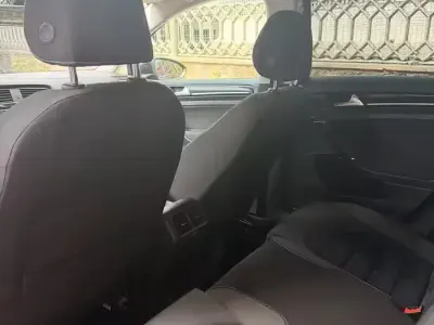 Usata VW Golf VII 110 CV (80 kW) 2016 Nero Berlina