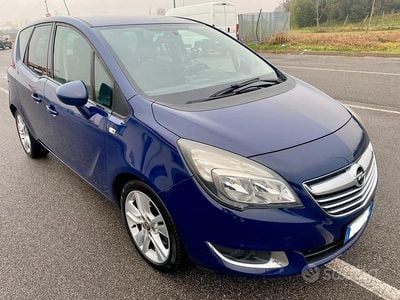 Usata Opel Meriva 95 CV (69 kW) 2016 Blu Monovolume