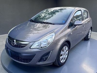 Usata Opel Corsa Sport 86 CV (63 kW) 2013 Marrone Utilitaria