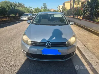 Usata VW Golf VI 105 CV (77 kW) 2009 Grigio Utilitaria