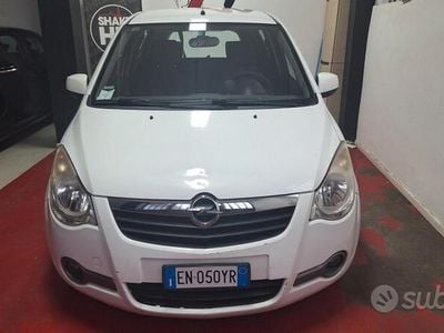 Opel Agila