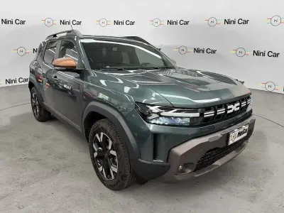 Usata Dacia Duster Extreme 141 CV (103 kW) 2025 Verde SUV