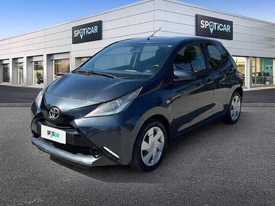 Usata Toyota Aygo Business Edition 69 CV (50 kW) 2018 Grigio shark Utilitaria